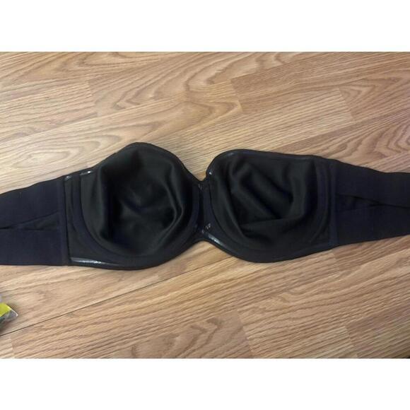 Black Strapless Bra Size 42D - Picture 6 of 9
